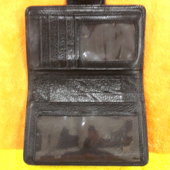 Brighton Leather Wallet - Picture 3 of 10